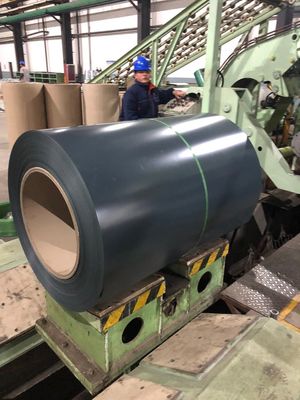 AZ60 JIS G3302 PPGI لفائف الفولاذ المسبقة الطلاء لفائف الفولاذ الالوزينك 650-1250mm