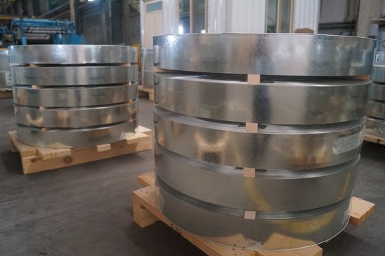 Z275g SGC570 G550 الفولاذ المقاوم للصدأ C-Profile / C-Channel / Purlin / Light Steel House الفولاذ المتصدع الملفوفات الفولاذية الشريط الفولاذية