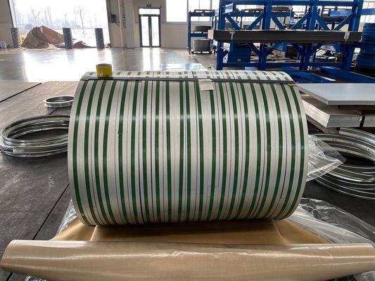 ASTM DIN GB Z275 Z180 G350 Dx51d Dx52D SPCC Spangle Coated Zinc Galvalume Steel Strip Coil التعبئة والتغليف القياسي القابل للبحر