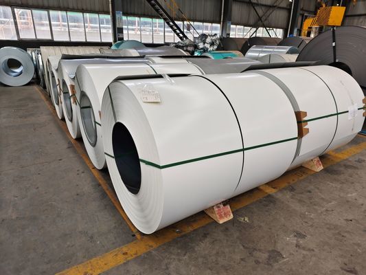 RAL9002 لفائف الفولاذ الأبيض المستخدمة للباب المتدحرج مصبوغ لفائف Z100 المصقولة الشرائط